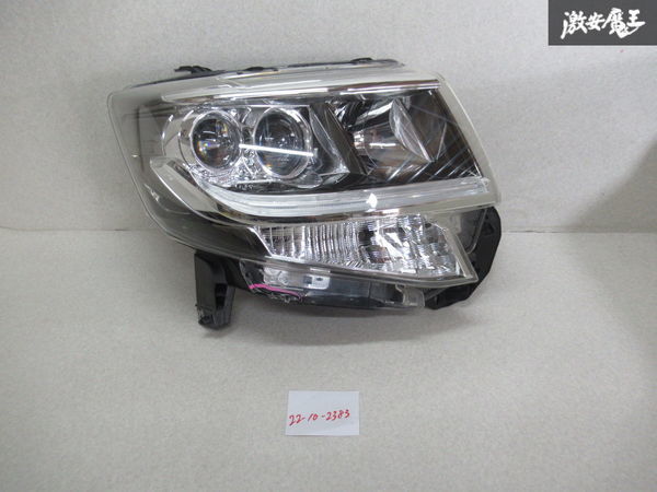 売り切り ダイハツ 純正 LA600S LA610S タント カスタム LED ヘッド