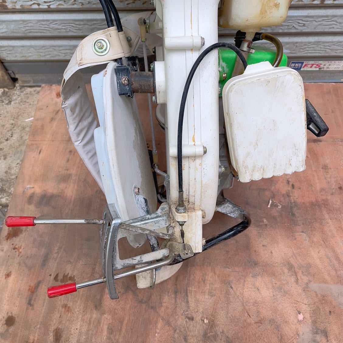 KIORITZ 共立 DMD-3000 動力散布機 背負動力散布機