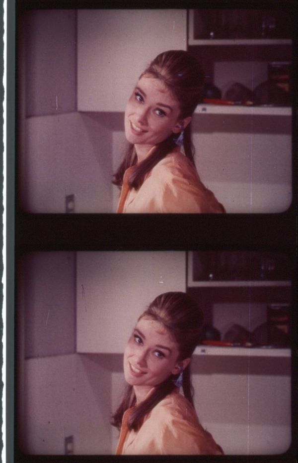 35㎜予告フィルム 9種×3コマ 「ティファニーで朝食を」 ② 1961年 オードリー ヘップバーン