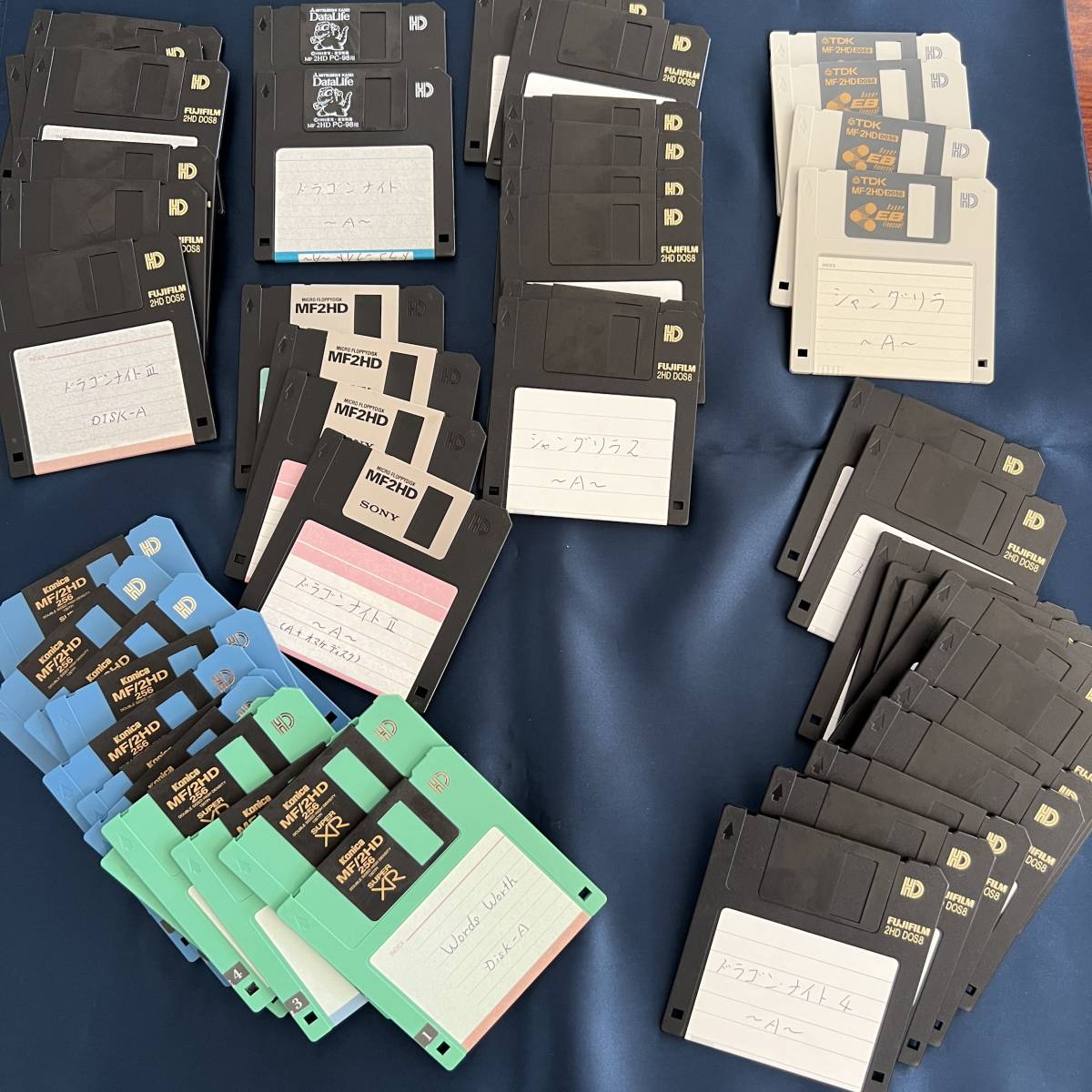 ジャンク】 3.5インチフロッピーディスク 127枚 大量 PC-98 ゲーム(FD