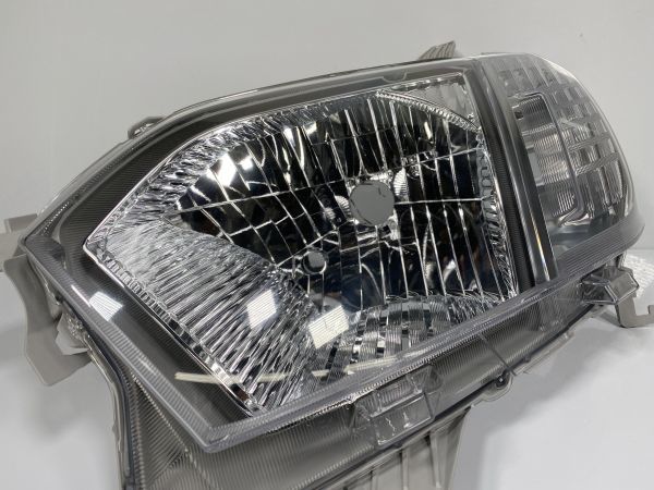 15570 新車外し/美品 160系 プロボックス/サクシード NCP160V/NSP160V 純正 左ヘッドライト LH 81150-52J50 81170-52J50 52-279 A