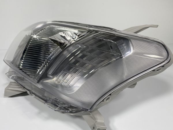 15570 新車外し/美品 160系 プロボックス/サクシード NCP160V/NSP160V 純正 左ヘッドライト LH 81150-52J50 81170-52J50 52-279 A