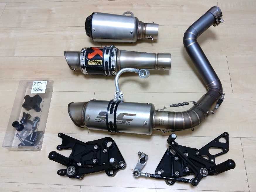 DUKE200のマフラーとバックステップ(その他)｜売買されたオークション