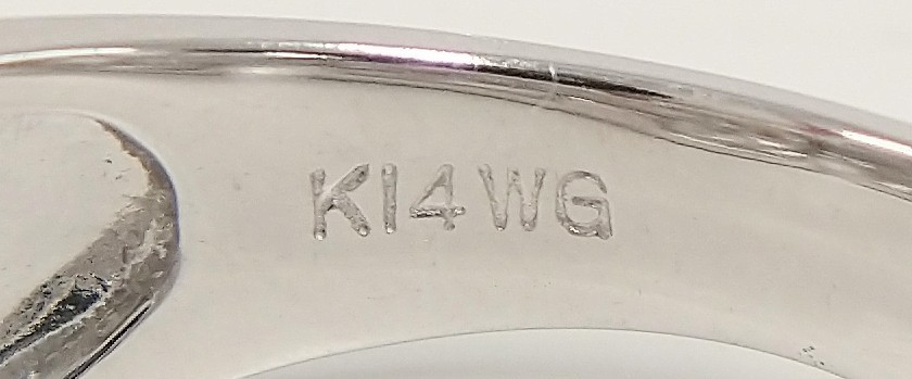 K14WG 8号 ダイヤ付き ホワイトゴールド 3.2g リング ゴールド台