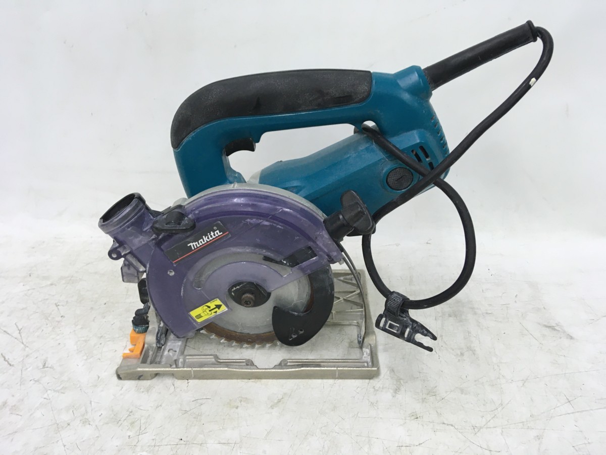 【正規品，人気】 品 makita マキタ 125mm 防じん丸ノコ 5205FX カバー取っ手欠品有 ライト点灯確認済 / IT5RTFLINGLA(丸のこ)｜売買されたオークション情報、yahooの商品情報をアーカイブ公開 - オークファン 木工用