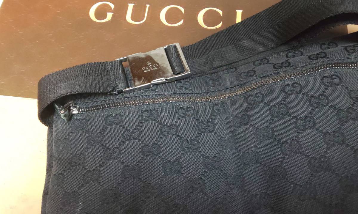GUCCI ボディバッグ グッチ GGキャンバス ウエストバッグ - GG