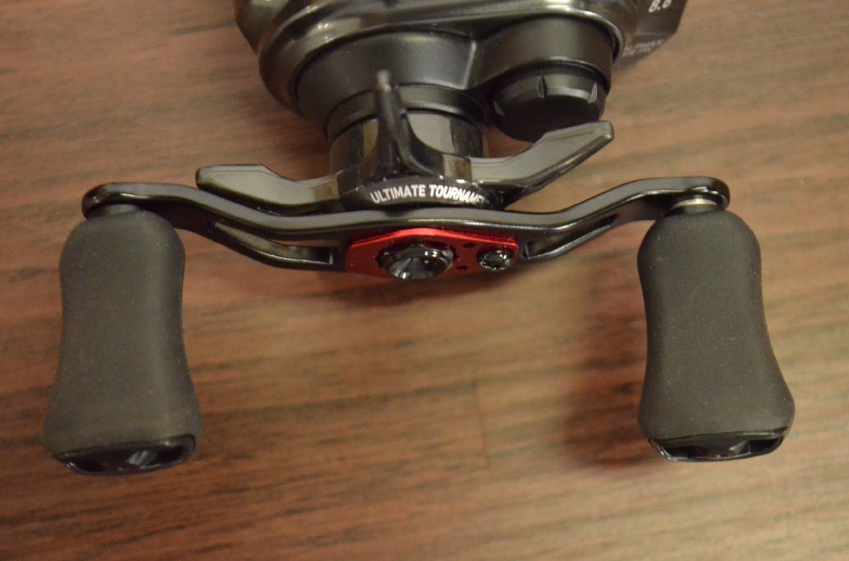 美品☆】ダイワ 20 アルファス AIR TW 8.6L daiwa ALPHAS ベイトリール