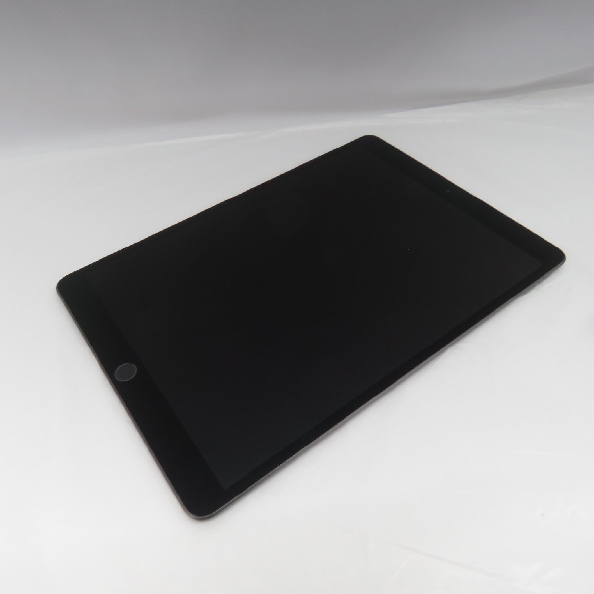 中古品】Apple iPad Air 10.5インチ 第3世代 Wi-Fi 64GB 2019年春 