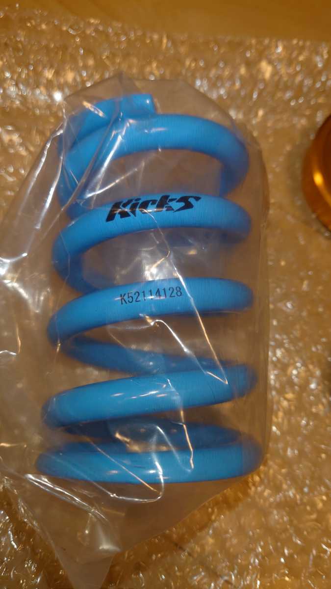待望の再販開始 グロム JC92 kicks リアスプリング 【公式通販】