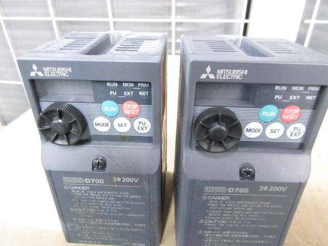 三菱電機 インバータ FR-D720-0.2K 三菱電機 インバータ FR-D720-2.2K