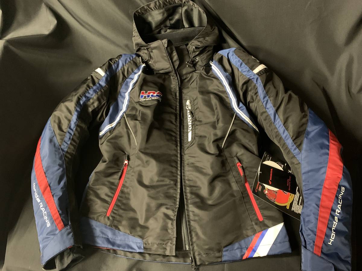 新品・未使用】パーカー 迷惑 ブラック レディースLサイズ