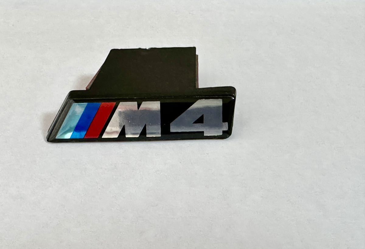 ★即納 BMW M4 キドニーグリル用エンブレム バッジ フロント