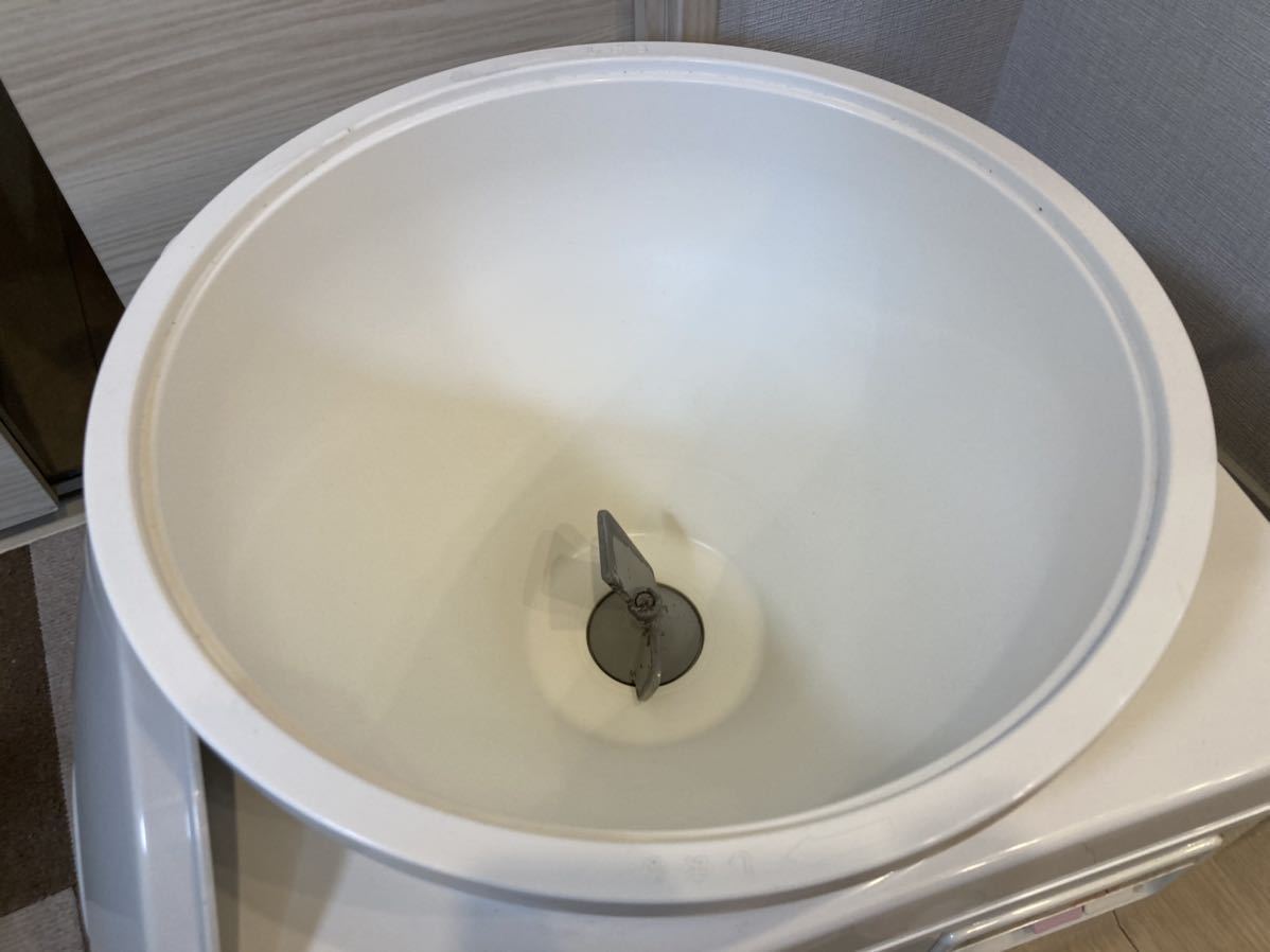 餅つき機 | タイガー 「力じまん」 三升 グレイッシュベージュ 力じまん 中古□タイガー餅つき機 SME-5400（つき専用5.4Ｌ用）元箱付 -タイガー 餅つき機の中古品・新品 2026年最新Yahoo!オークション 餅つき - SME 公式通販
