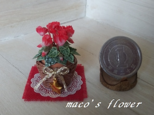 【100%新品，低価】 maco's flower Xmas シクラメン(ドールハウス)｜売買されたオークション情報、yahooの商品情報をアーカイブ公開 - オークファン ドールハウス