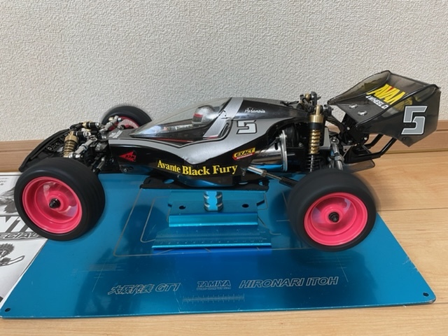 1/10RC アバンテ （2011） ブラックスペシャル AVANTE BLACK SPECIAL