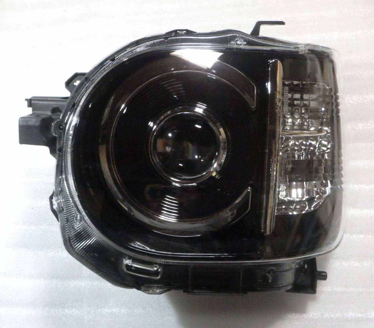 即決 LA550S ミラ トコット ヘッドライト 右 KOITO 100-6906R ※送込 
