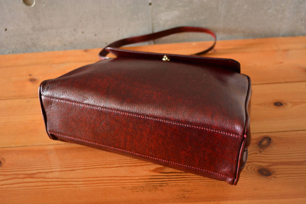 □ ゴールドファイル GOLD PFEIL □2WAY ショルダー付き レザー 
