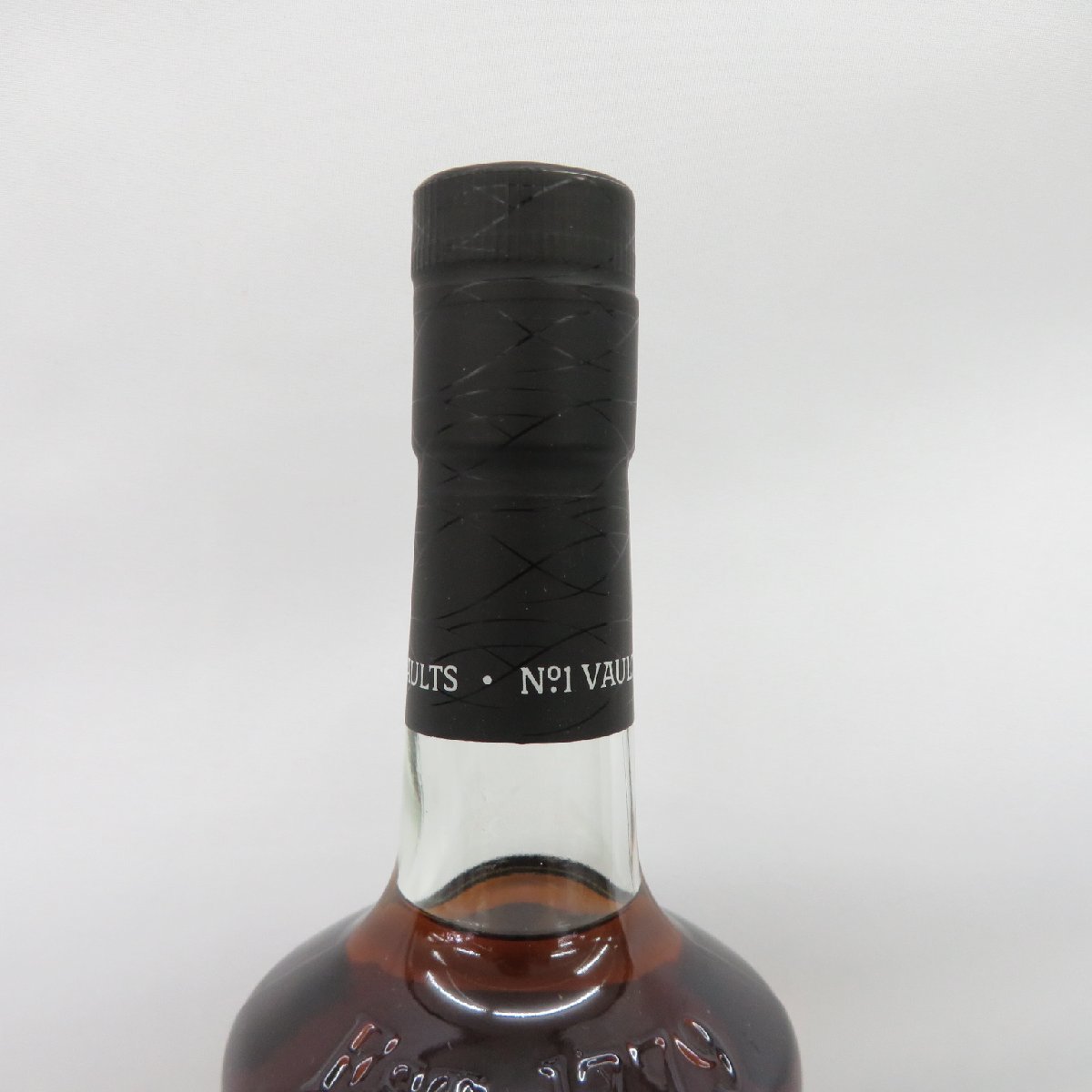 未開栓】BOWMORE ボウモア 18年 アイラ シングルモルト ウイスキー
