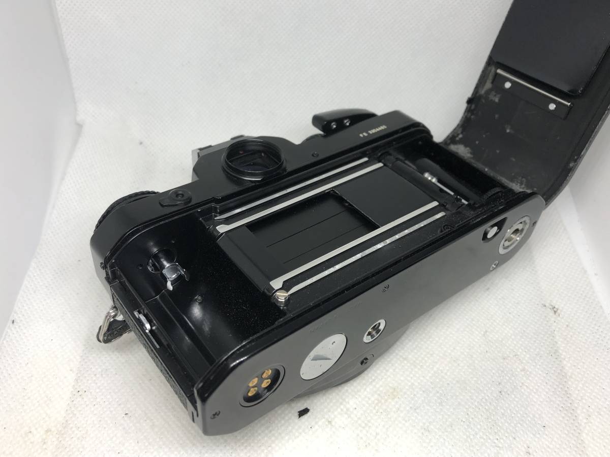 Nikon FE・FE2 ブラック・FA シルバー 3台セット 中古として入手致し