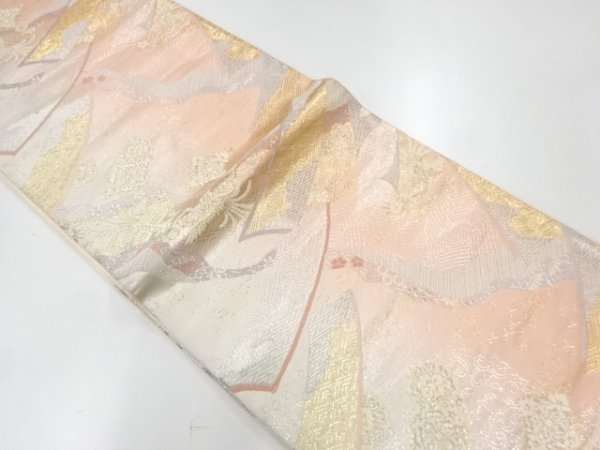 極楽鳥花の値段と価格推移は 72件の売買情報を集計した極楽鳥花の価格や価値の推移データを公開