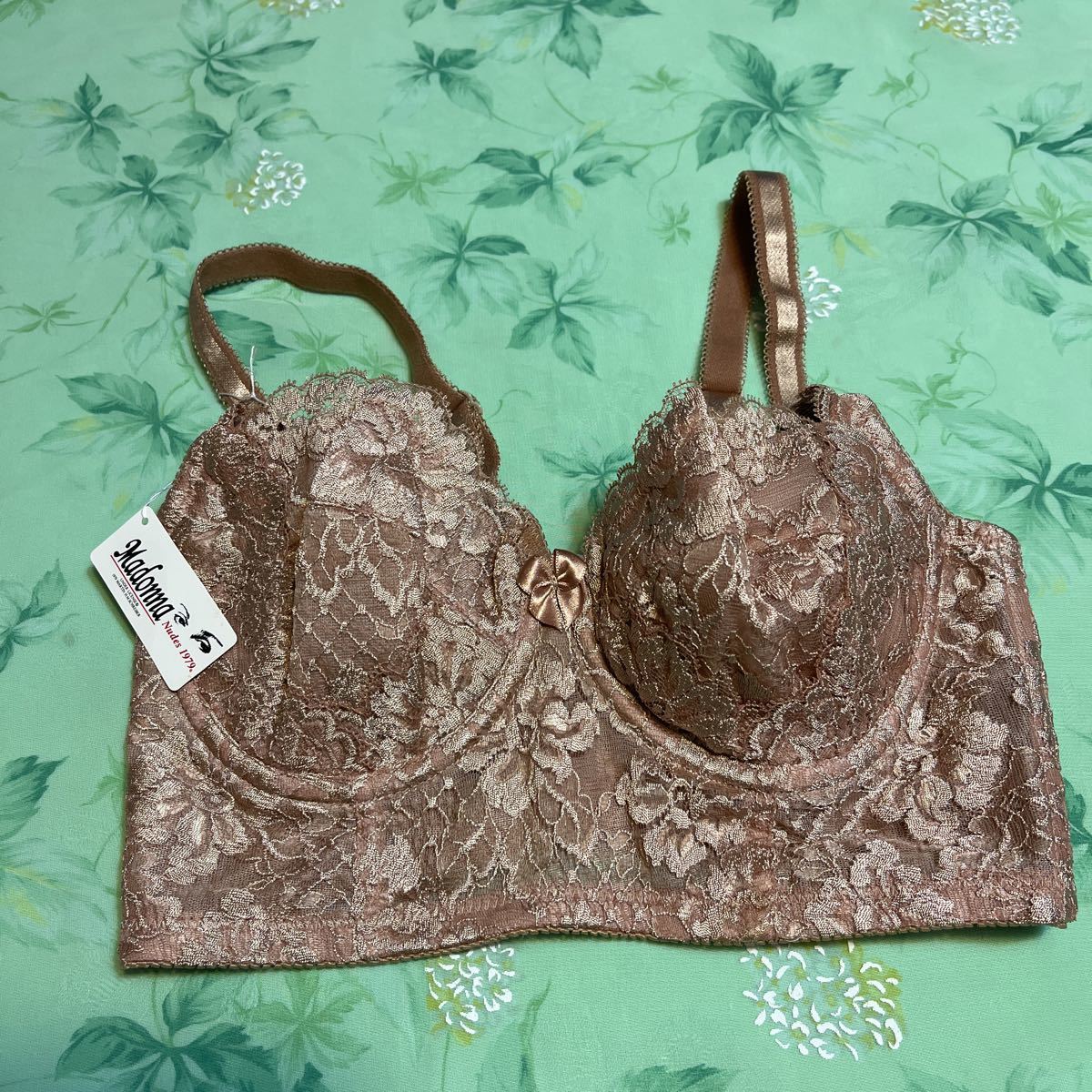ブラジャーB75モカ 新品 マドンナ シャンロワール