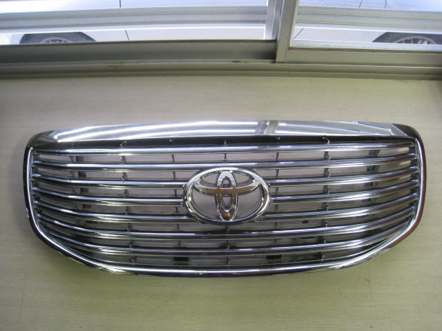 中古美品!? 18系 マジェスタ ■ 純正 メッキ フロント グリル UZS186 UZS187 ■ 180 ラジエター グリル　クラウン