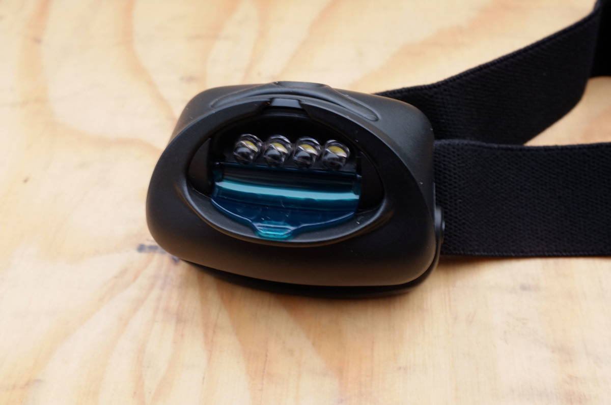 PETZL　ペツル　タクティカ+ ヘッドライト　未使用品　グリーンフィルター　アウトドア 防災用 夜間撮影などに　TACTIKKA PLUS　5