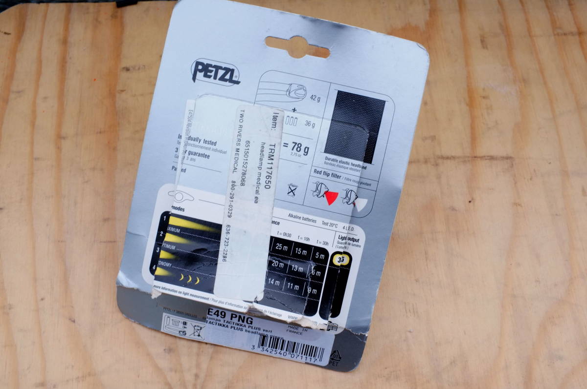 PETZL　ペツル　タクティカ+ ヘッドライト　未使用品　グリーンフィルター　アウトドア 防災用 夜間撮影などに　TACTIKKA PLUS　5