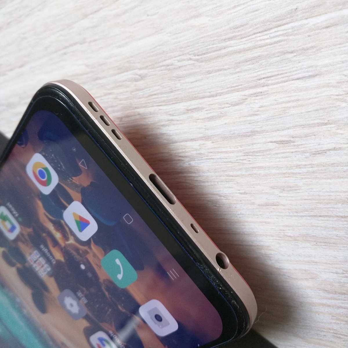 OPPO A73 SIMフリー かなり美品 有機ELディスプレイにフルHD＋超広角