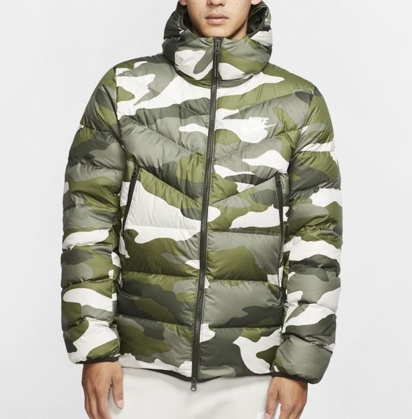 ナイキ メンズ フィルダウン ウィンドランナーAOP フーディジャケット Mサイズ 定価22000円 オリーブ 迷彩柄 カモフラ ダウンジャケット