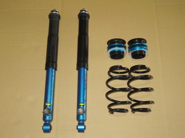 ☆ トヨタ アクア DAA-NHP10 CUSCO車高調 リア側のみ ジャンク 