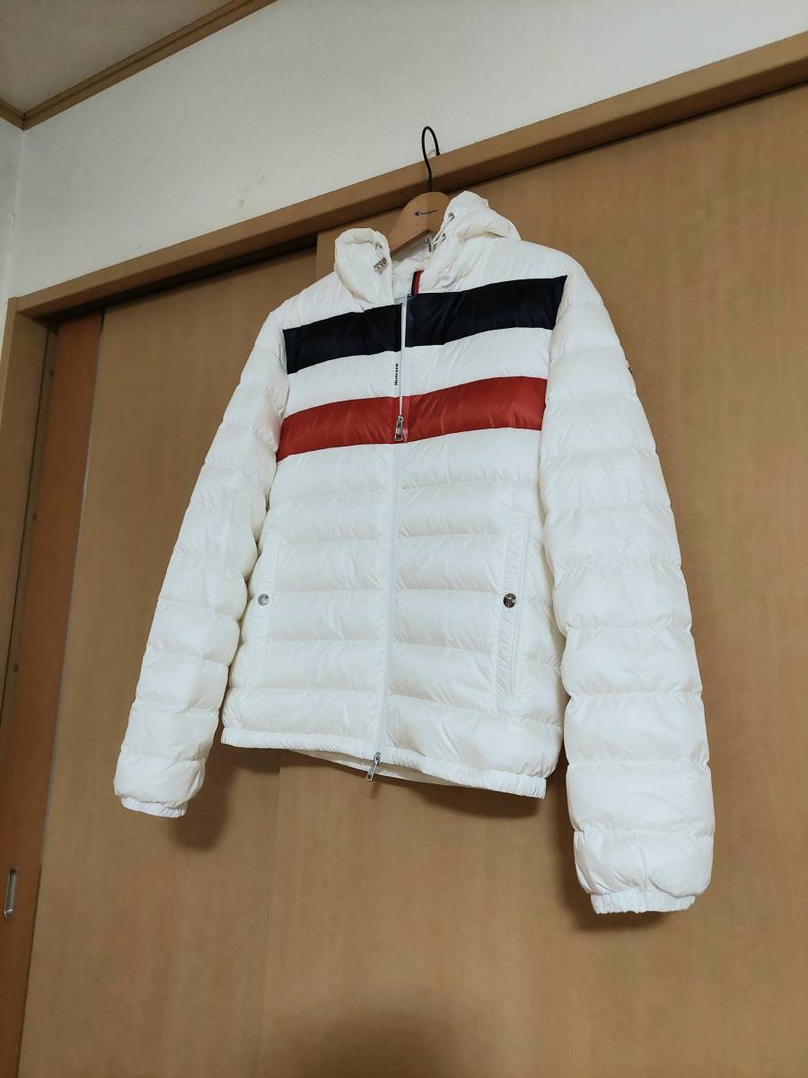 MONCLER モンクレール ライトダウン ロゴワッペン ライン 0