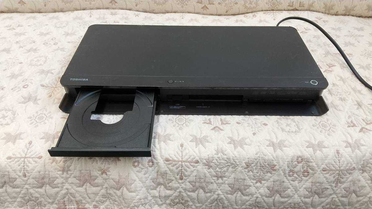 144】中古品 2015年製 TOSHIBA BDレコーダー DBR-Z520 TOSHIBA 東芝