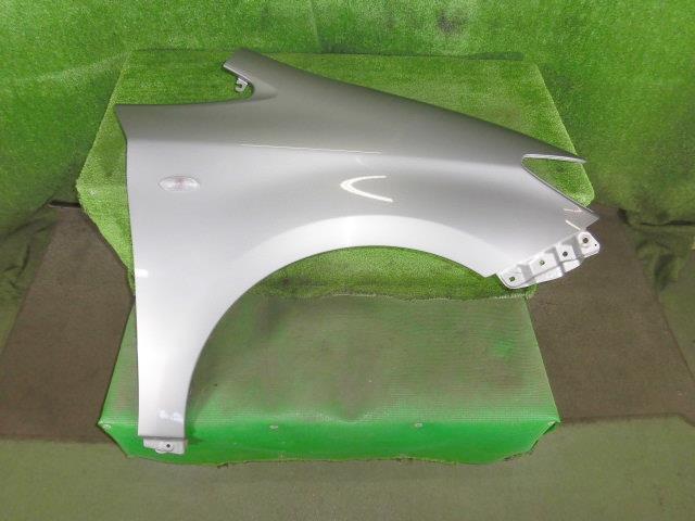 ウィッシュ DBA-ZGE25G 右フロントフェンダー 1.8X HIDセレクション 4WD 2ZR-FAE 1G6