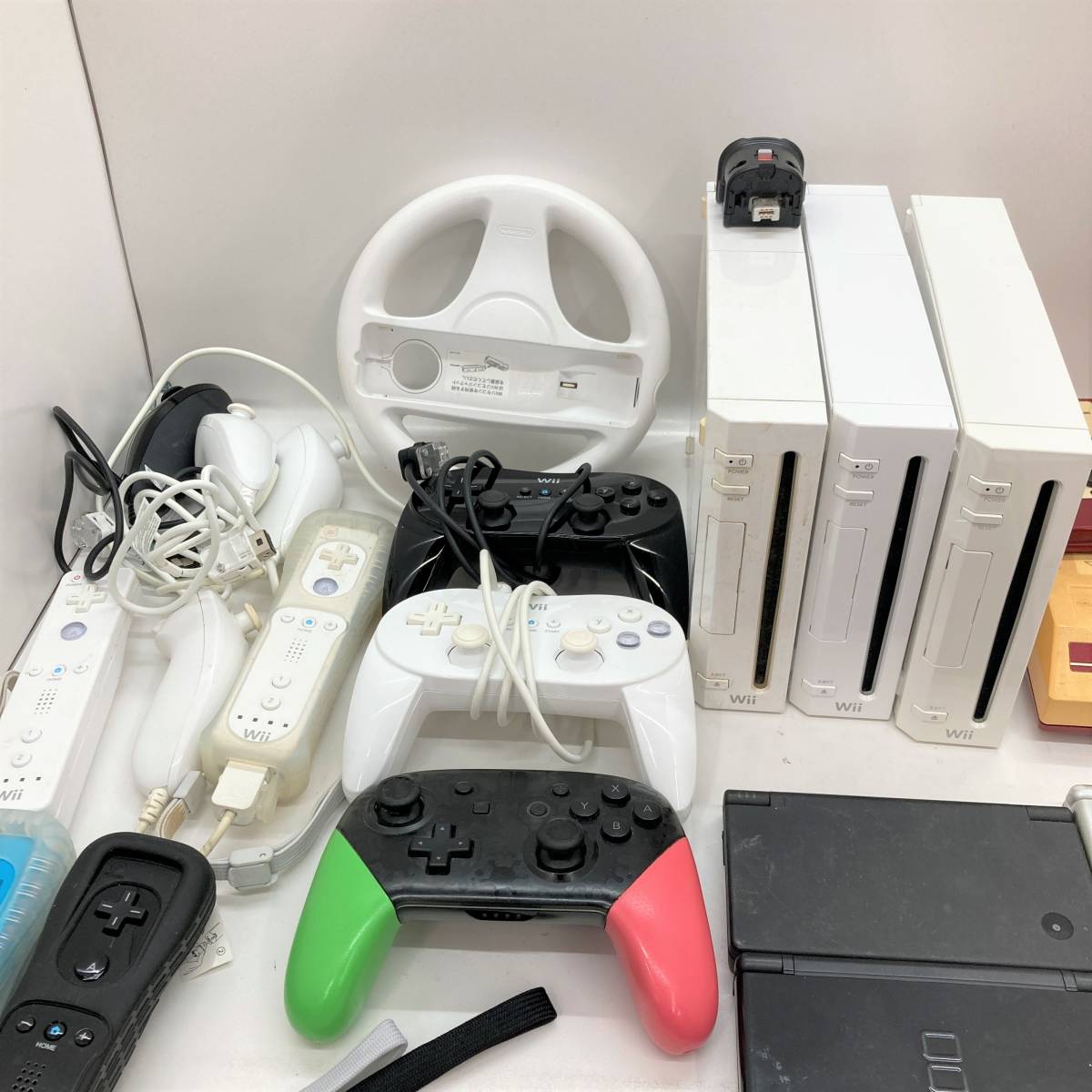 Yahoo!オークション 1円 Nintendo ニンテンドー3DS ファミリー
