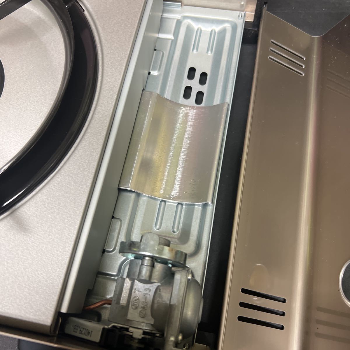 t12-39 Iwatani イワタニカセットフー カセットコンロ ボーEX 4.1kW CB-AH-41 中古品？　 カセットフー 岩谷産業 イワタニ ミニ スマート 達人スリムβ