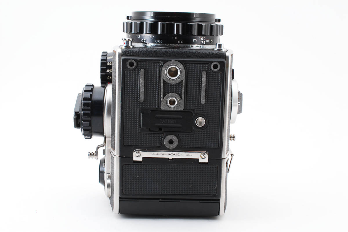 ゼンザブロニカ Zenza Bronica EC + Nikkor P.C 75mm F2.8 #1925Y2NV24
