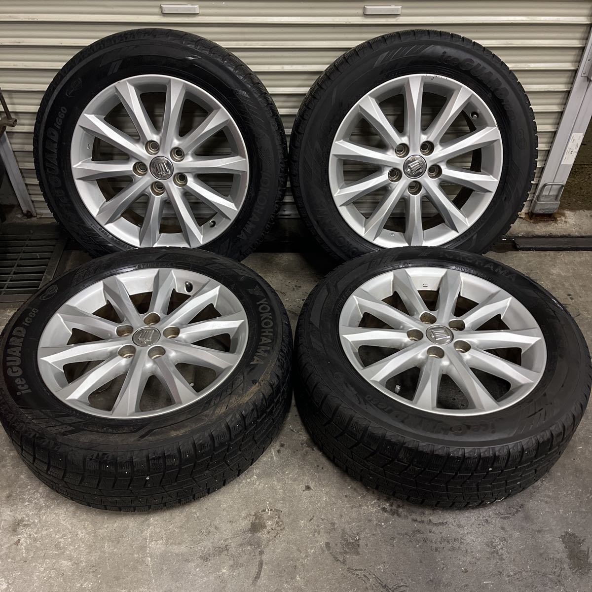 トヨタ クラウン 新品 SA-27R クラウンアスリート 200系 ホイール交換