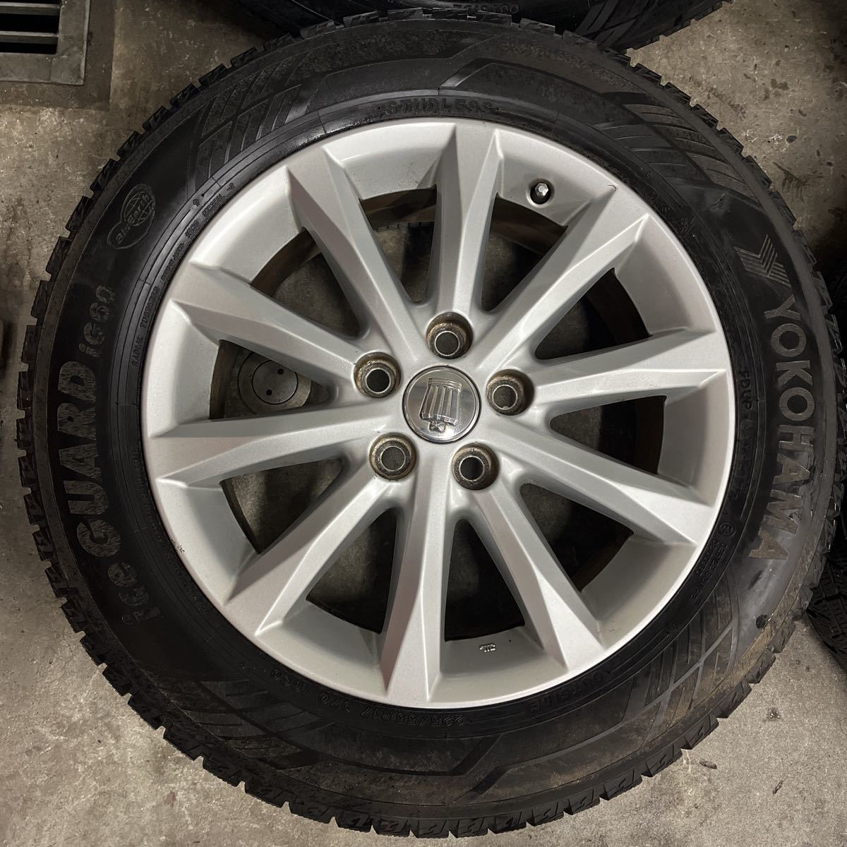 トヨタ クラウン 新品 SA-27R クラウンアスリート 200系 ホイール交換