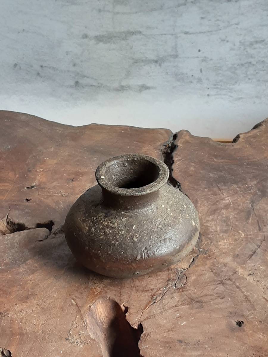 新羅焼締小壺 陶質土器 須恵器（新羅） 【公式通販】