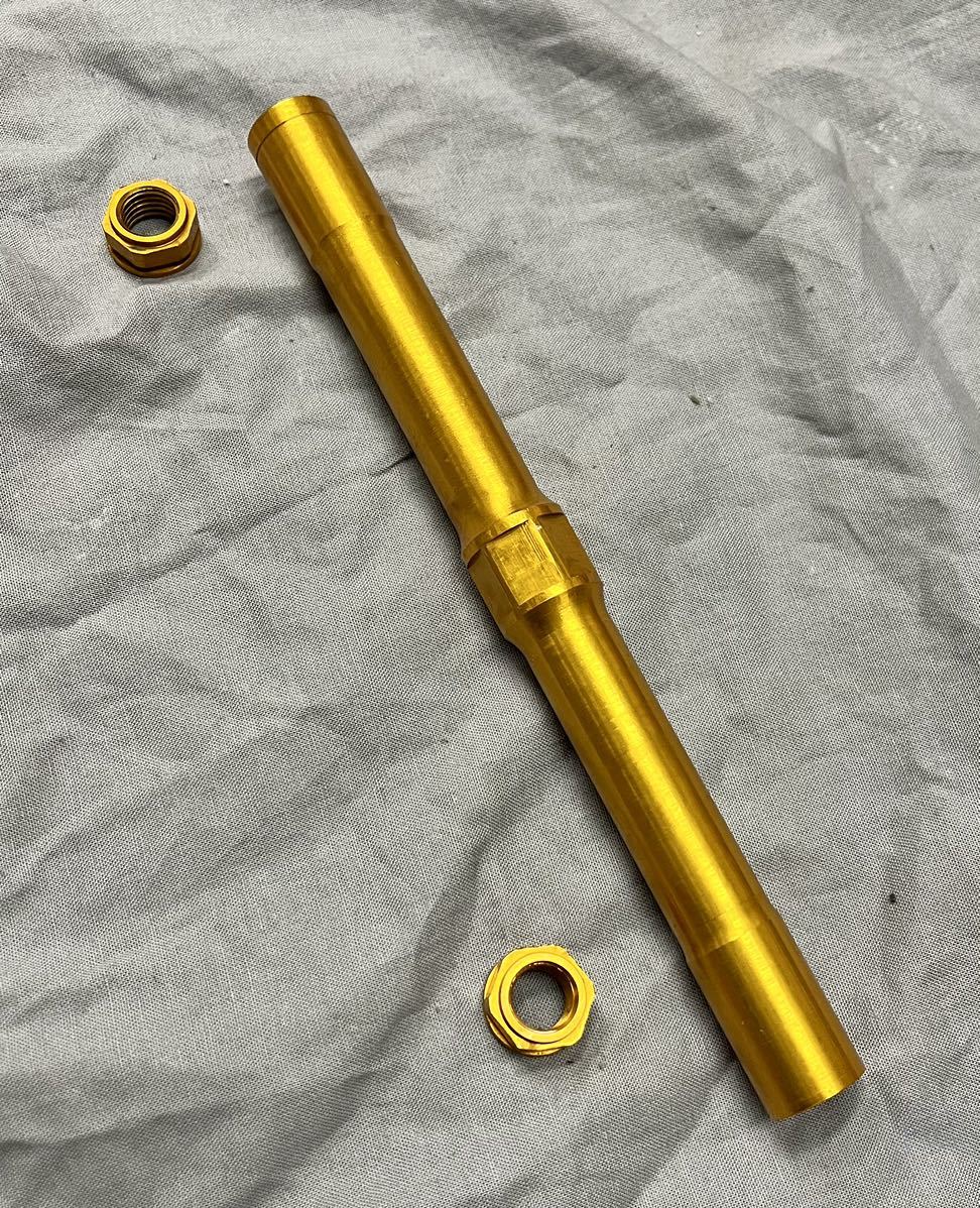 最新作，新作登場 ドゥカティ 749/S 999/S/R リヤサスリンクロッド