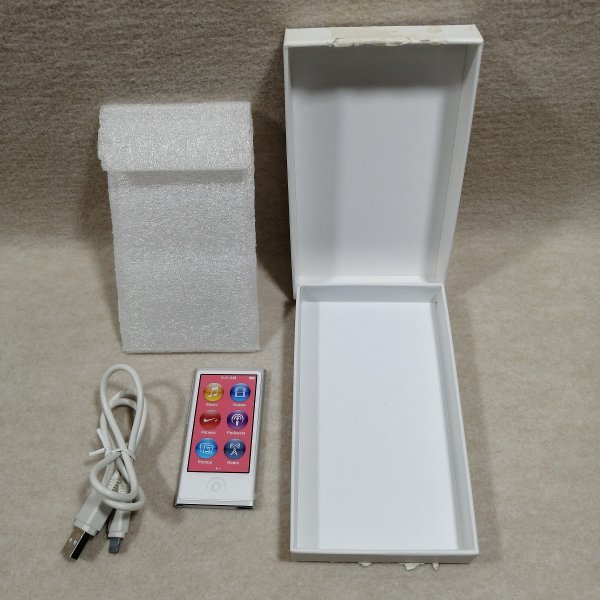 ●○1円スタート！美品 Apple iPod nano 第7世代 A1446 MD480LL 16GB シルバー○● iPod nano Apple AAC White nanoのフリマアイテム一覧