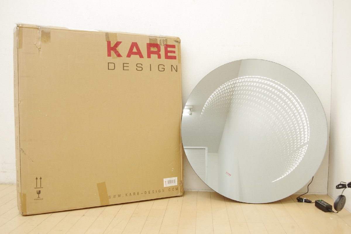 KARE カレ 壁掛けミラー ウォールミラー ライト付き 丸 円形 照明 鏡