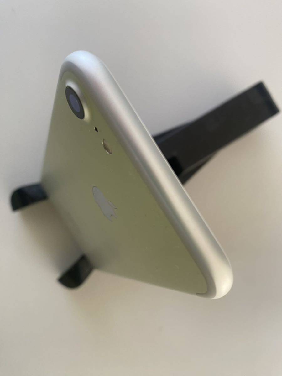 iPhone7 32GB シルバー SIMフリー SIMロック解除 32GB iPhone7