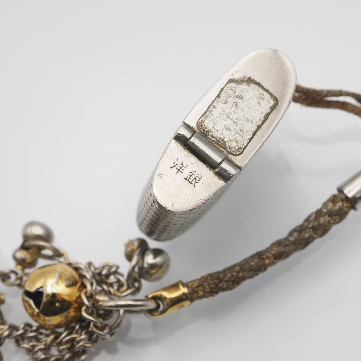Y286 1円 救心 洋銀刻印 彫刻細工 デザイン シルバー 仁丹 ピルケース 薬入 レトロ アンティーク(その他)|売買されたオークション ...