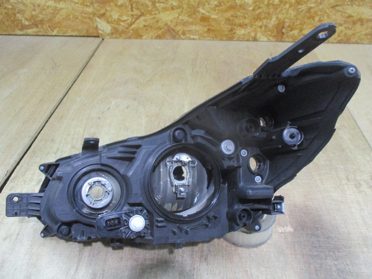 即決 良品 インプレッサ XV GP2 後期 HID 右ヘッドライト 純正 STANLEY