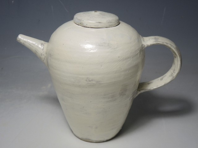 花岡隆・白い丸型ポット 蓋付き