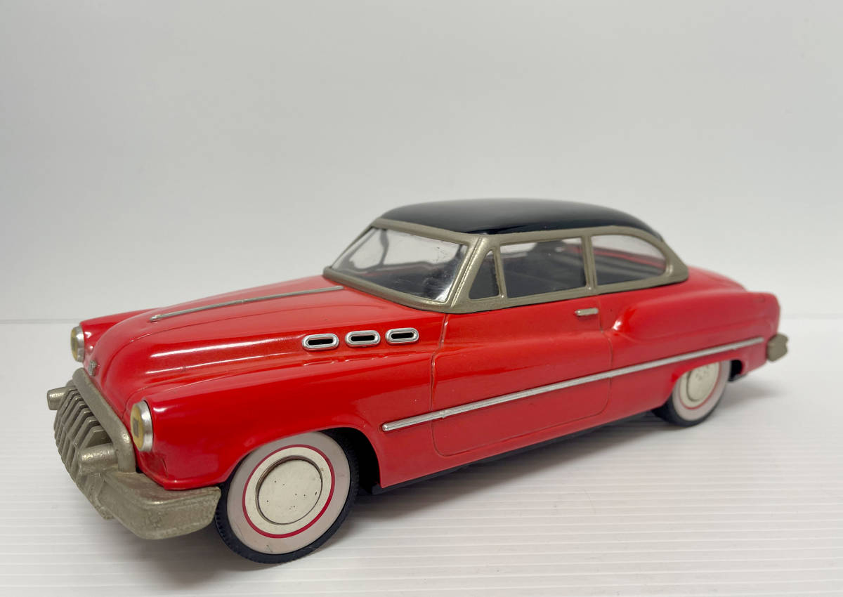 赤字超特価，お買い得 1/18 キャデラック ブリキ 自動車 日本製 昭和レトロ(自動車)｜売買されたオークション情報、yahooの商品情報をアーカイブ公開 - オークファン 自動車