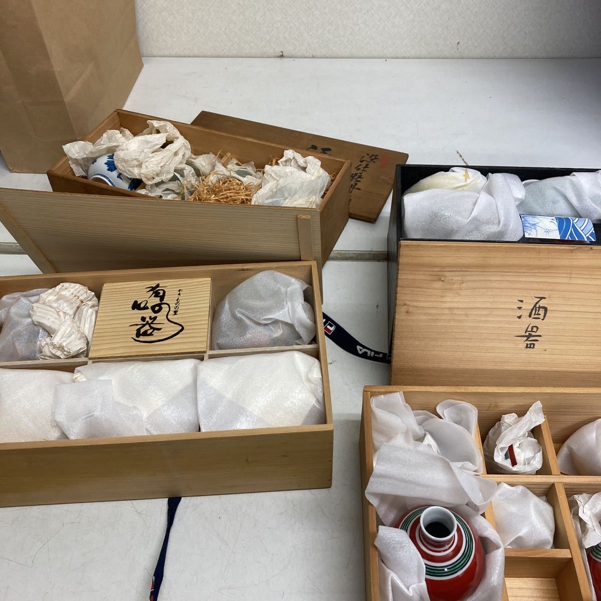 酒器セット、食器などまとめ売りNo.38 有田焼など