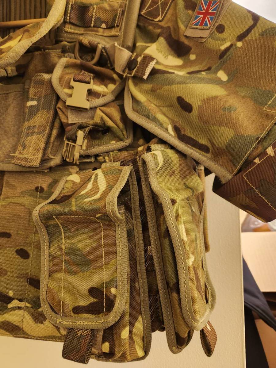イギリス軍放出品 オスプレイ MK4A ボディアーマーセット MTP迷彩 